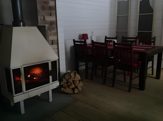 Others 5, Vintergatans Rum, Leksand