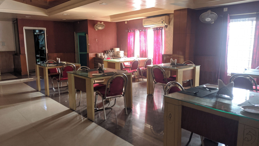 Food & Drinks 5, Hotel Nagaon Point, Nagaon