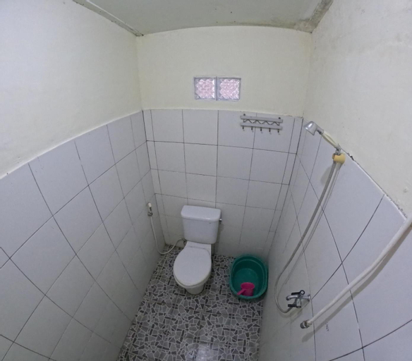 Bathroom 3