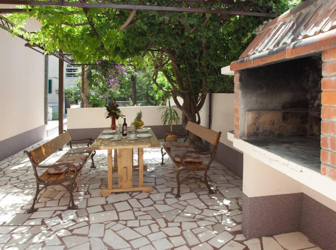 Others 5, Apartments Beautiful Sandy Beach, Split