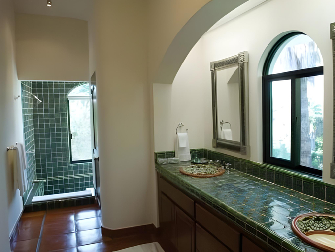 Bathroom 3, Hacienda Todos Los Santos, La Paz