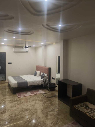 Bedroom 2, Hotel GloryInn, Indore