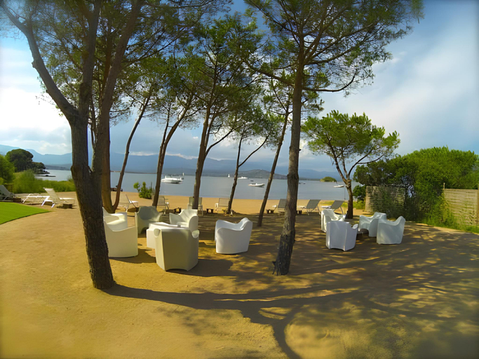 Others 5, Hotel Restaurant Mariosa, Corse-du-Sud