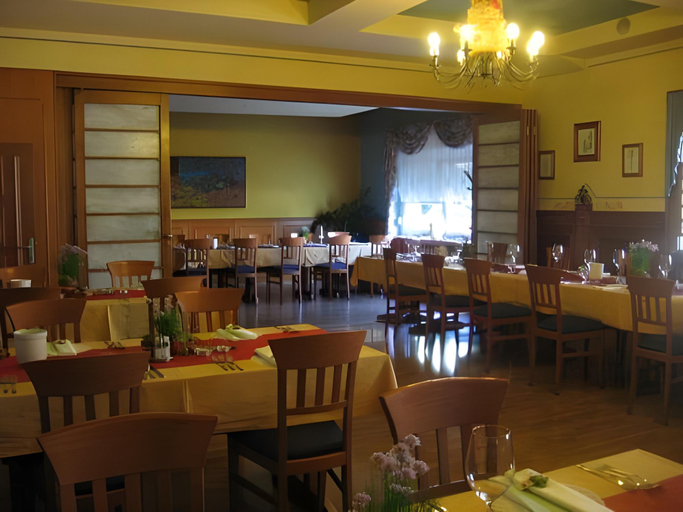 Food & Drinks 4, Gostilna in motel Pri Lesniku, Maribor