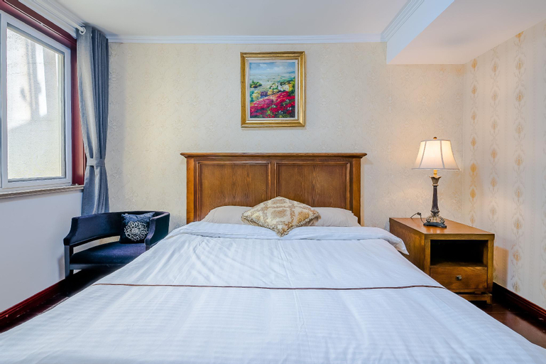 Bedroom 3, a【天堂海湾】200平美式顶奢海景公寓麻将室 儿童房火车站栈桥景区中山路天主教堂海底世界八大关海底隧, Qingdao
