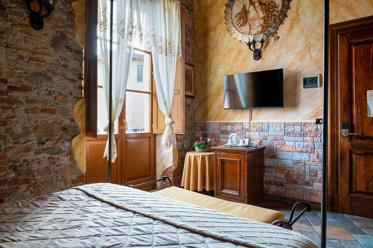 Bedroom 4, Luxury Corte di Re Artu, Lucca