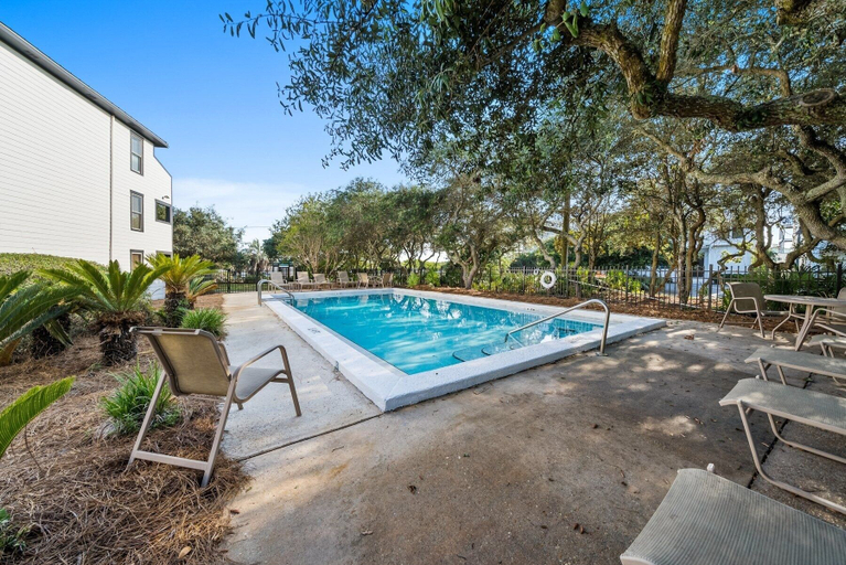 Sport & Beauty 4, Inlet Dunes 101 1 Bedroom Condo by RedAwning, Walton