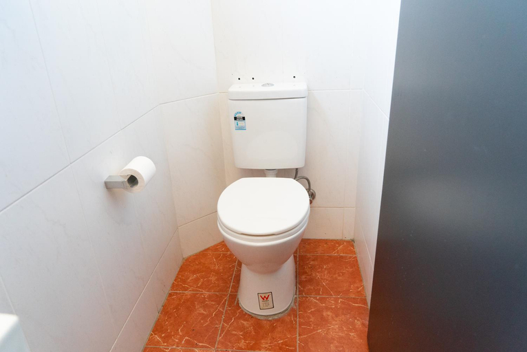 Bathroom 6