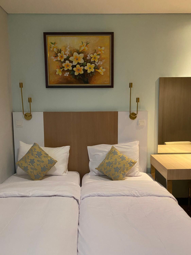 Bedroom 13