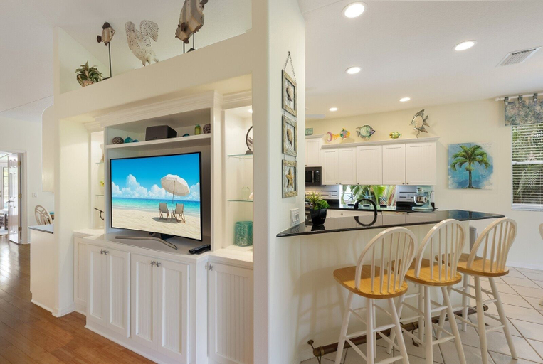 Food & Drinks 4, Villa Livella 3 Bedroom Home by RedAwning, Manatee