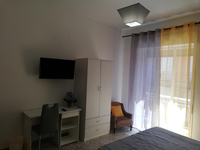 Bedroom 9