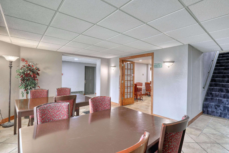 Public Area 2, Quality Inn & Suites Green Bay Downtown, Brown