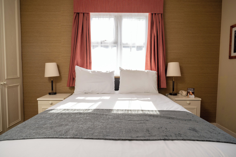 Bedroom 3, Millers Hotel by Greene King Inns, Leicestershire