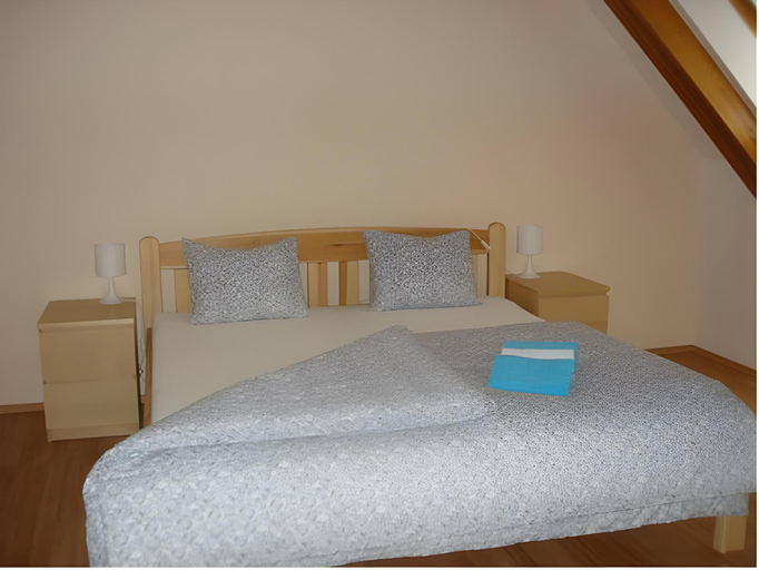 Bedroom 2, Penzion a Restaurace Pintovka, Tábor