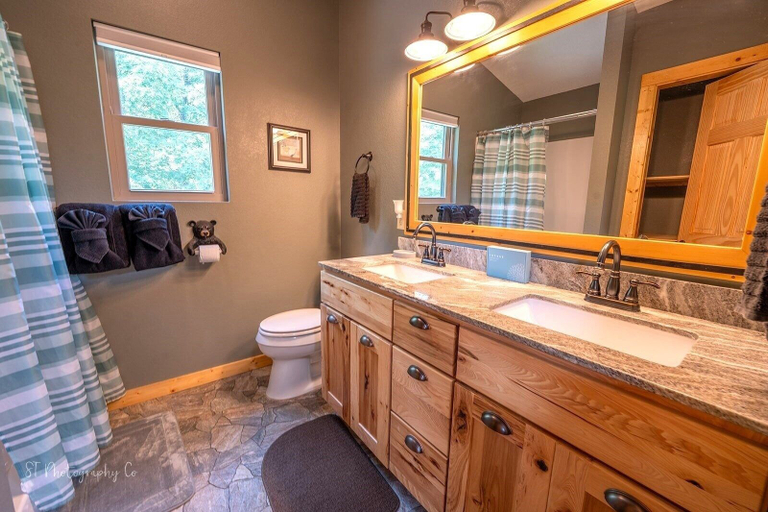 Bathroom 4, Hunter Jack's - 2 Br cabin by RedAwning, Sevier