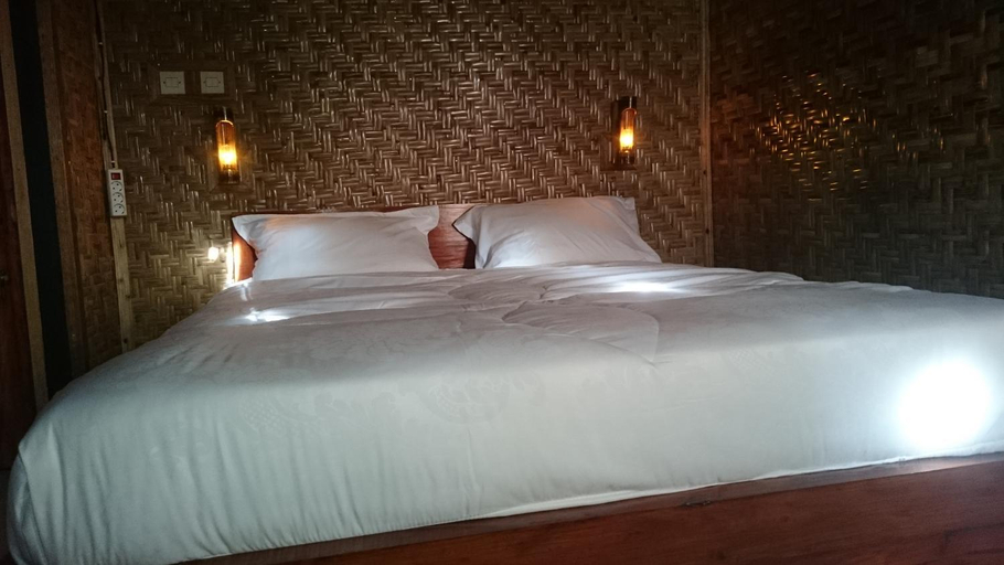 Bedroom 2, Aryasuta Bungalow, Lombok