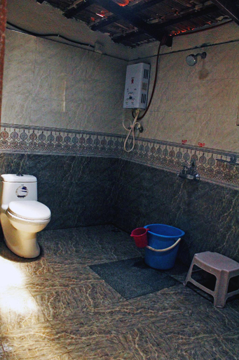 Bathroom 8