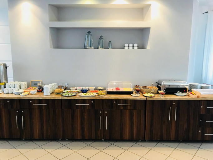 Food & Drinks 4, Azalia, Kołobrzeg