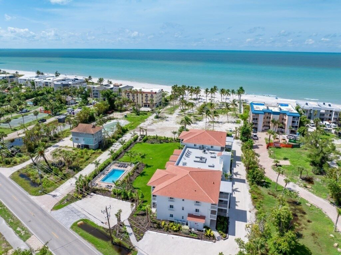 Others 2, Breakers West A3 2 Bedroom Condo by RedAwning, Lee