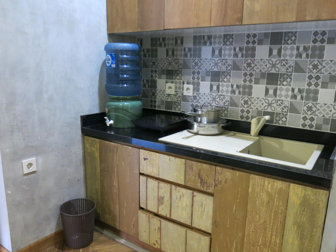 Dining Room 2