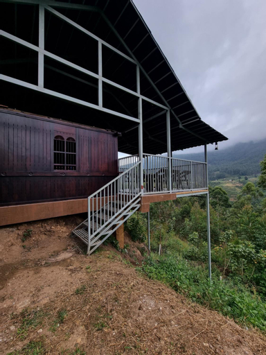 NATURE CASTLE -Traditional villa,Vattavada, Idukki