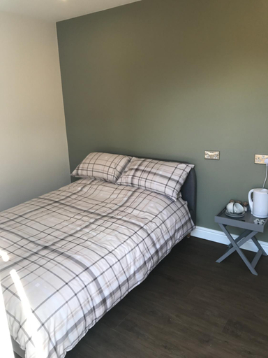 Bedroom 2, The Half Moon Inn, East Riding of Yorkshire