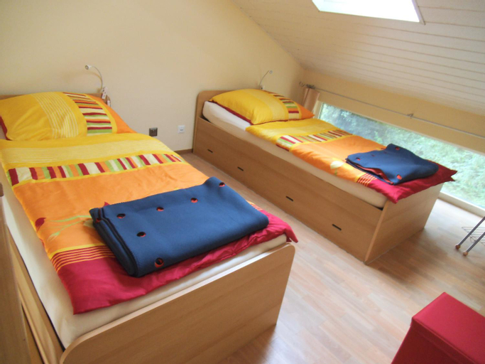 Bedroom 30
