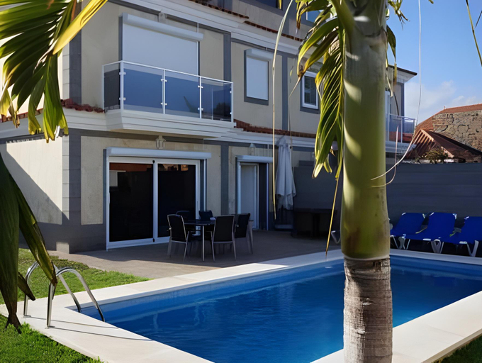 Others 4, Villa Lovisi, Las Palmas