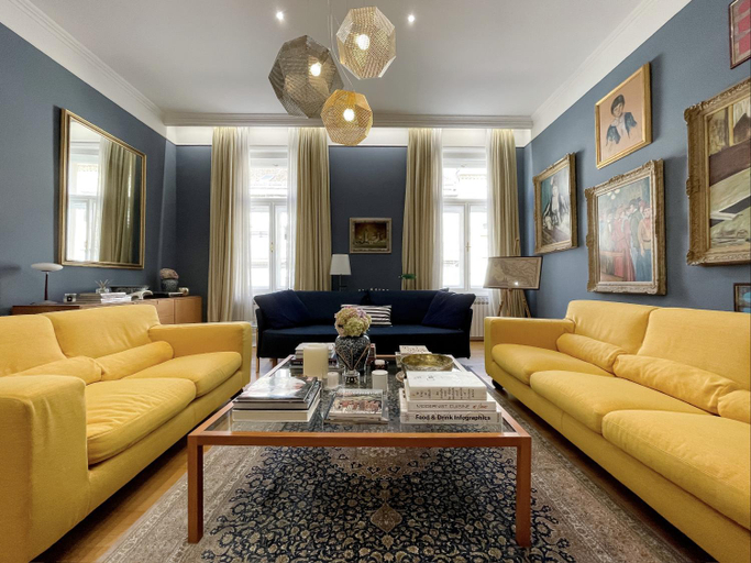 Others 4, 3 Bedroom apartment Zagreb center, Zagreb