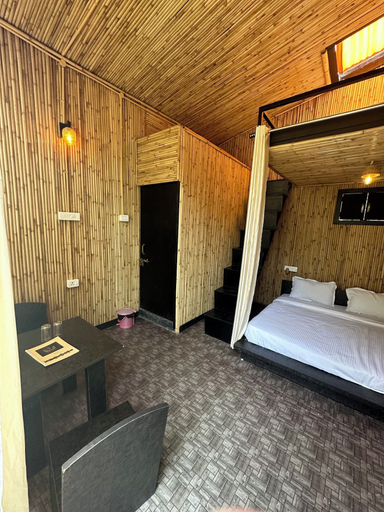 Bedroom 2, Arahnyam Pool Side Cafe & Resort Bhimtal, Nainital