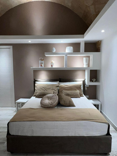 Others 4, AvVolta nel Salento - Room & Relax, Brindisi