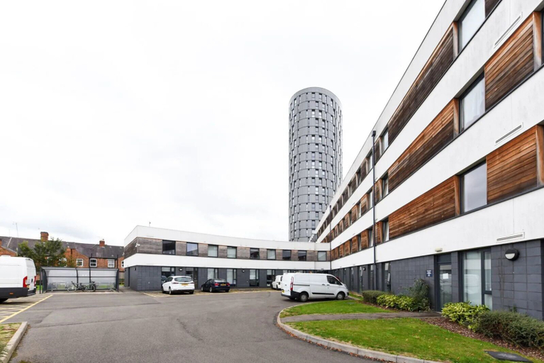 Exterior & Views 2, Chic Studios at The Summit - Campus Accommodation, Leicester