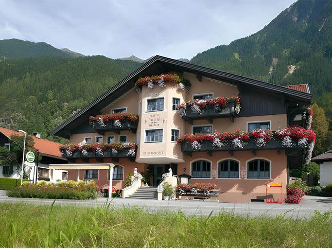 Others 4, Appartements Perberschlager, Imst