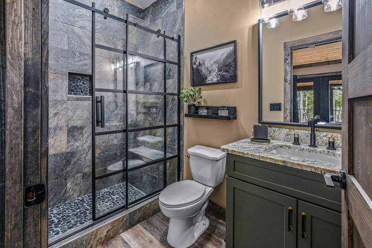 Bathroom 3, Wooded Hideaway 2 Bedroom Cabin, Sevier