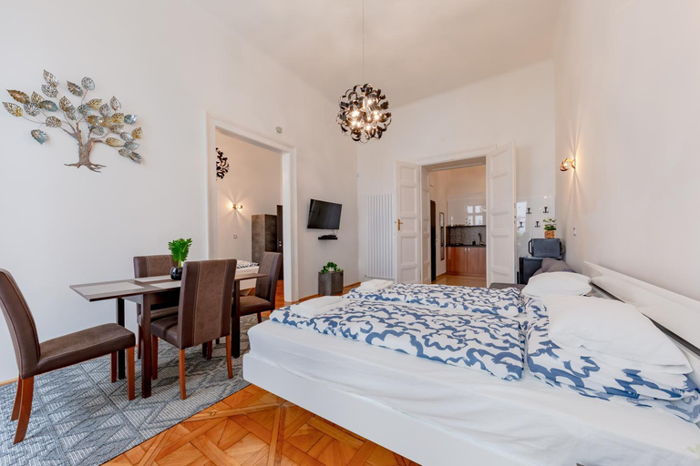 Bedroom, La Fortezza Panzio, Budapesti