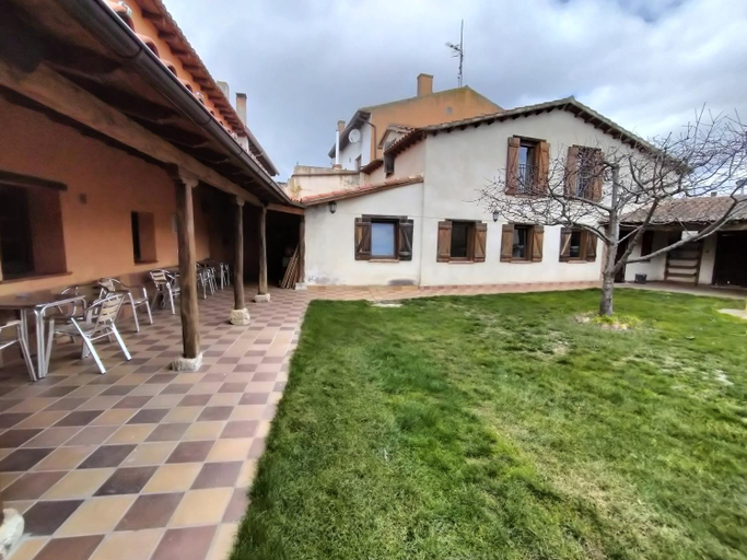 Others 2, Albergue Don Camino, Palencia