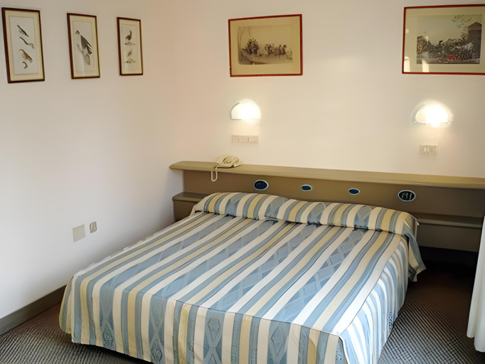 Bedroom 3, Aviano Palace Hotel, Pordenone