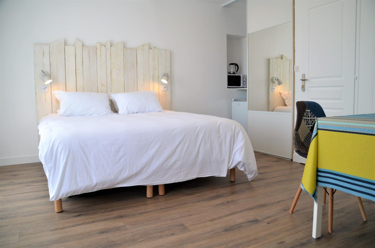 Bedroom 8