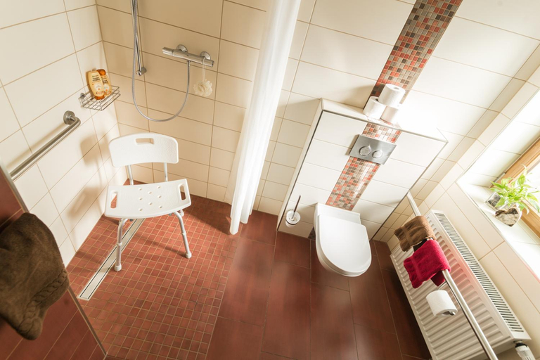 Bathroom 4, Schmidtburger Hof, Bad Kreuznach