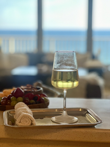 Food & Drinks, Unit 1504 2 Bedroom Condo by RedAwning, Bay