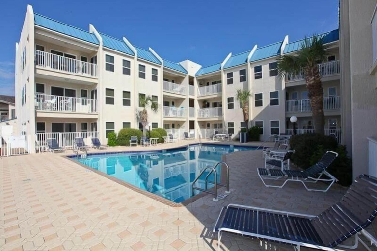 Sport & Beauty 5, Poolside Villas 308 2 Bedroom Condo by RedAwning, Okaloosa