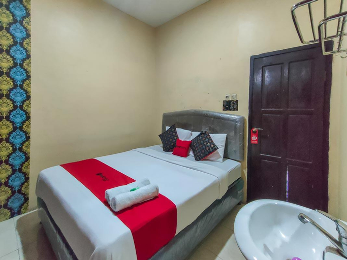 Bedroom 12