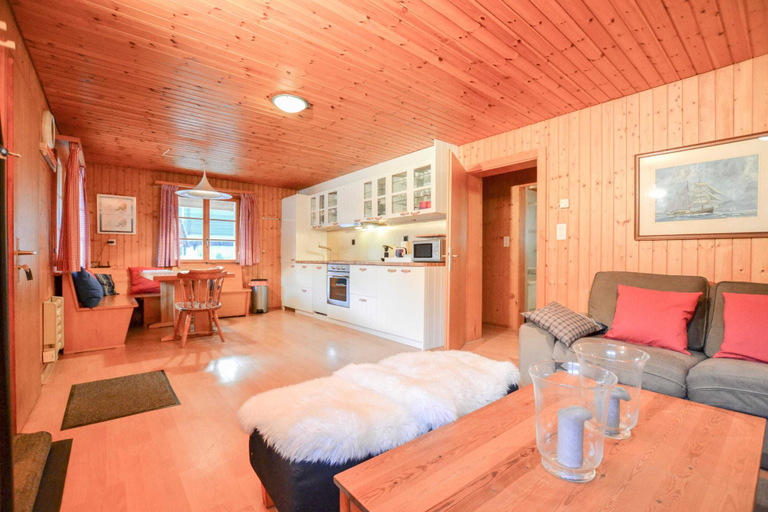 Others 4, Chalet Castellani, Goms