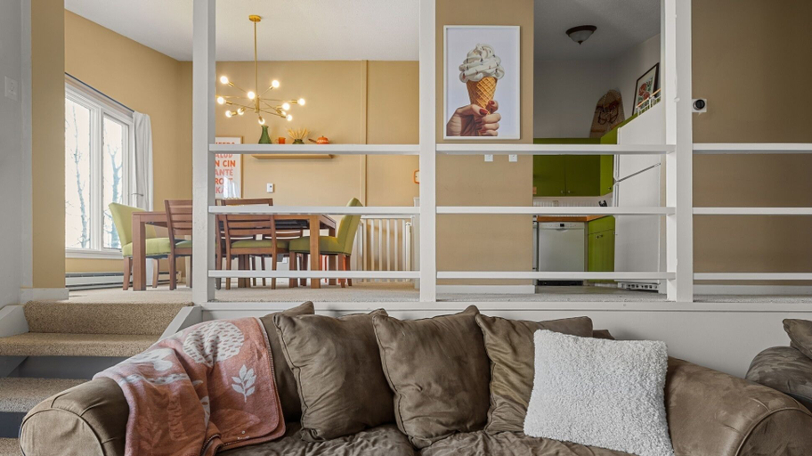 Others 5, 19 North Lynx 4 Bedroom Condo, Washington