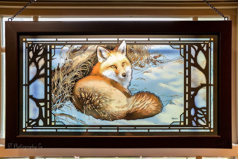 Food & Drinks 4, Foxes' Den Cabin with Private Hot Tub and Arcade Game by RedAwning, Sevier