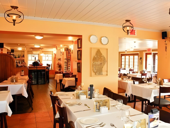 Food & Drinks 4, La Galouine Auberge & Restaurant, La Haute-Côte-Nord