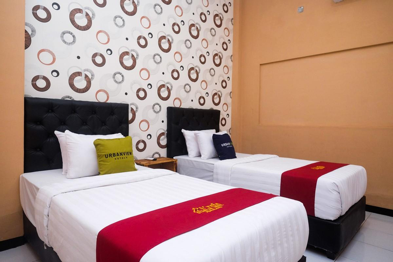 Bedroom 12