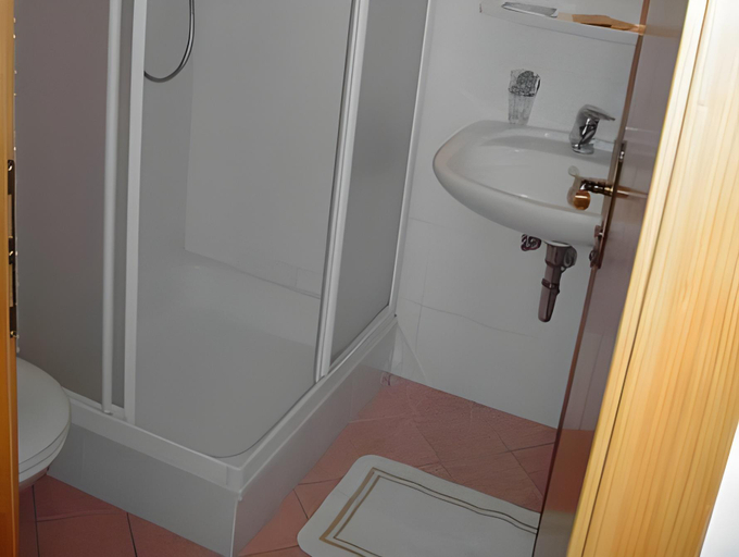 Bathroom 3, Hotel Tyrol Plose, Bolzano