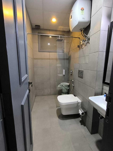 Bathroom 5, Hotel 7 Star, Delhi