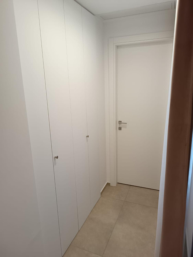 Others 4, APARTMENT ANDROMEDA, Bari